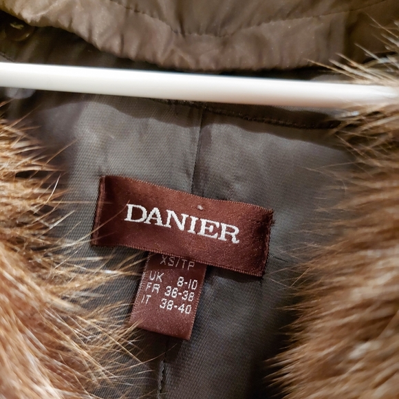 Danier | Leather Fur Coat - Picture 2 of 16